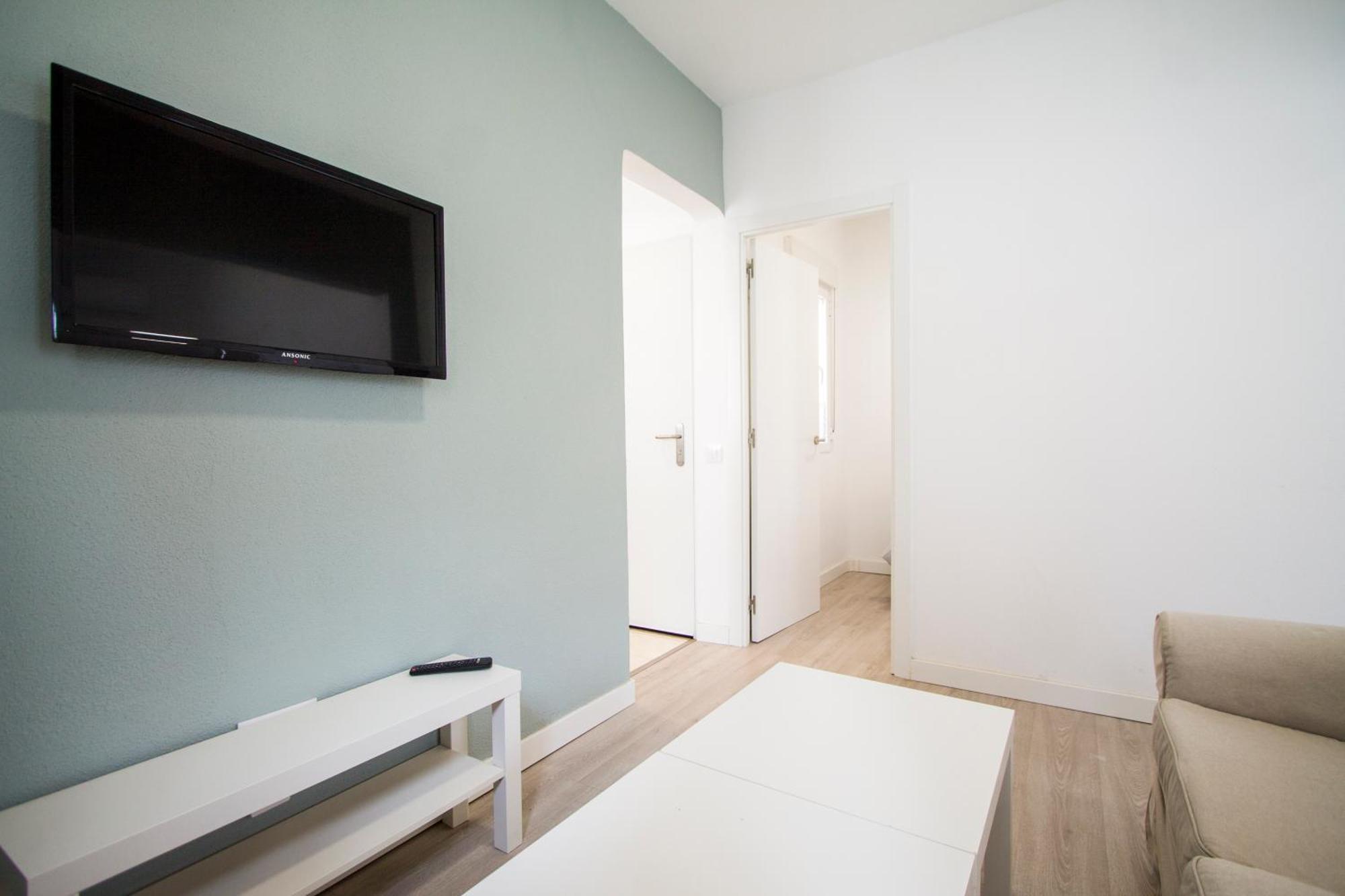 Apartamentos Tetuan Sandino Madrid Exterior photo
